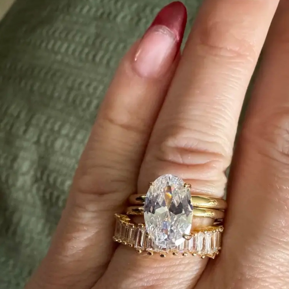 Gold Stackable Engagement Ring Set Size 7